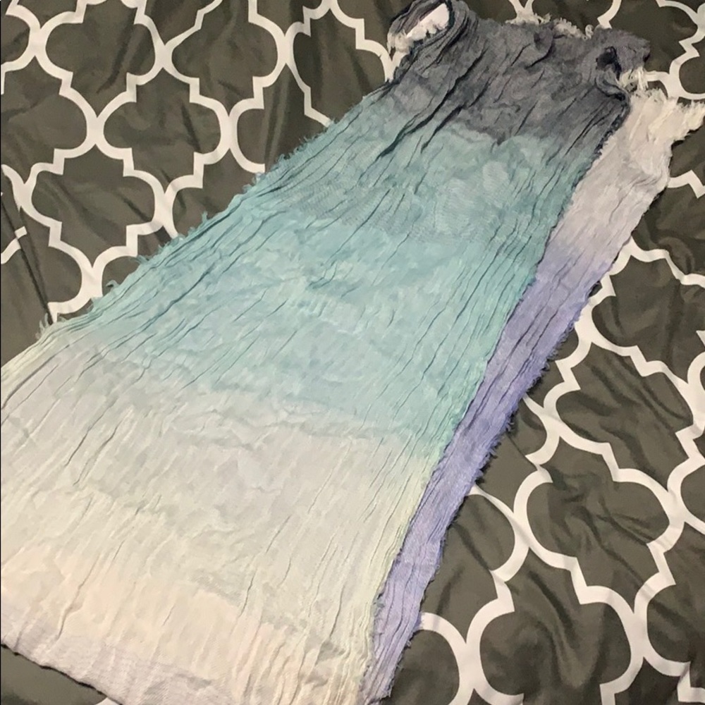 Never used scarf